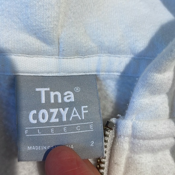 Aritzia Tna COZYAF cozy fleece cropped white hoodie size 2 small - Picture 2 of 11